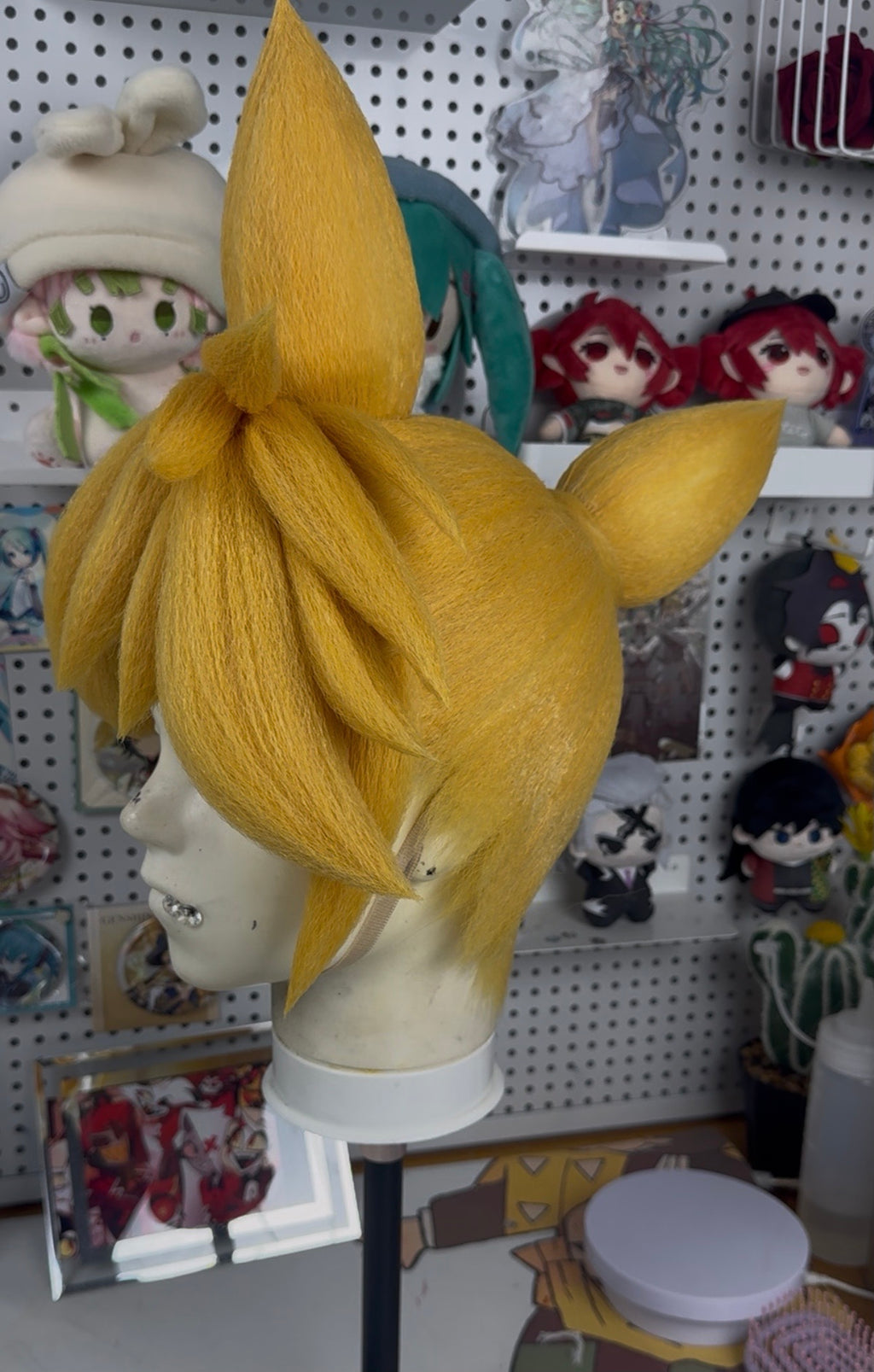 Kagamine Len Premium Custom Wig Styling – High Detail Cosplay Wig