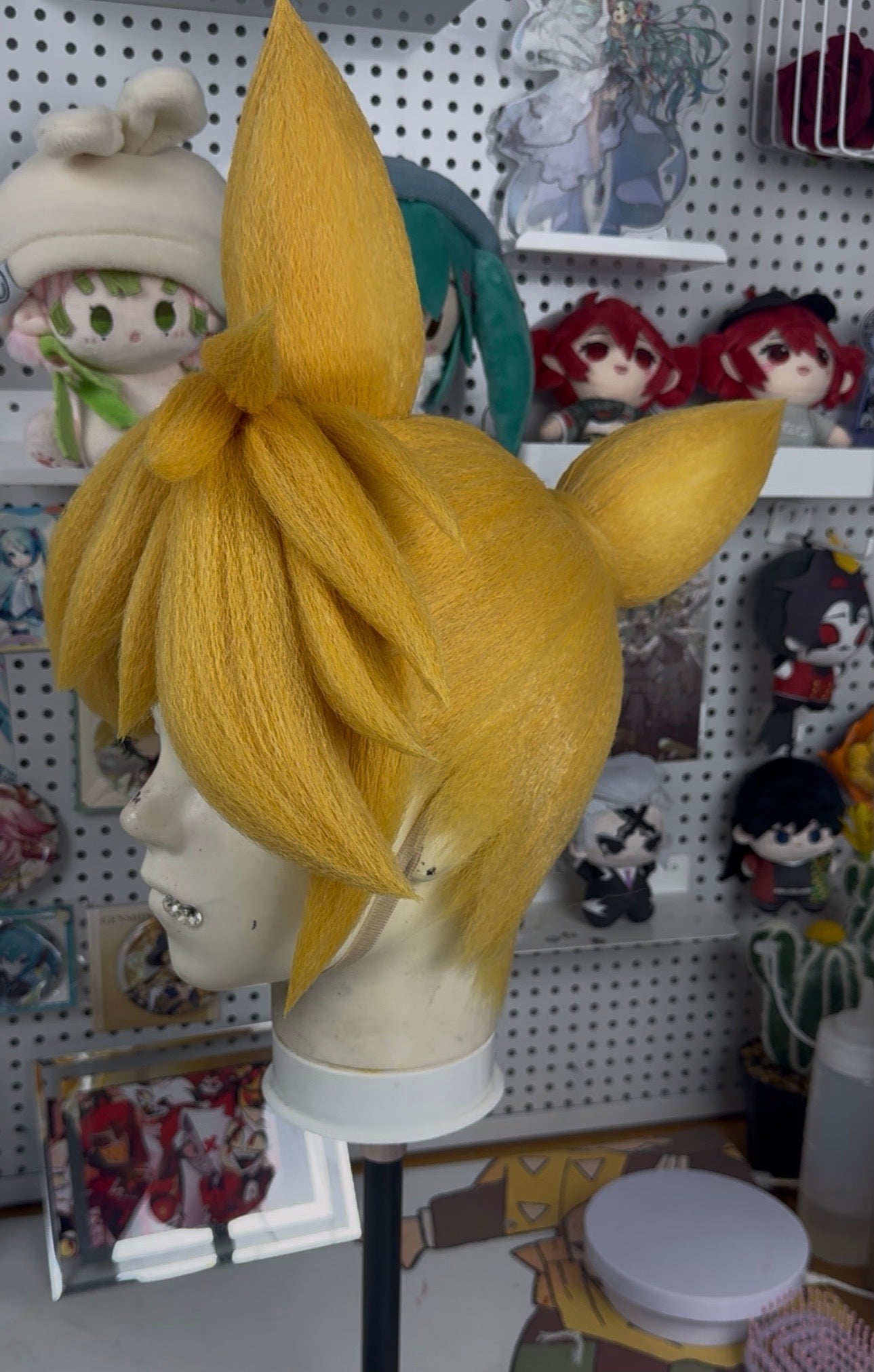 Kagamine Len Premium Custom Wig Styling – High Detail Cosplay Wig